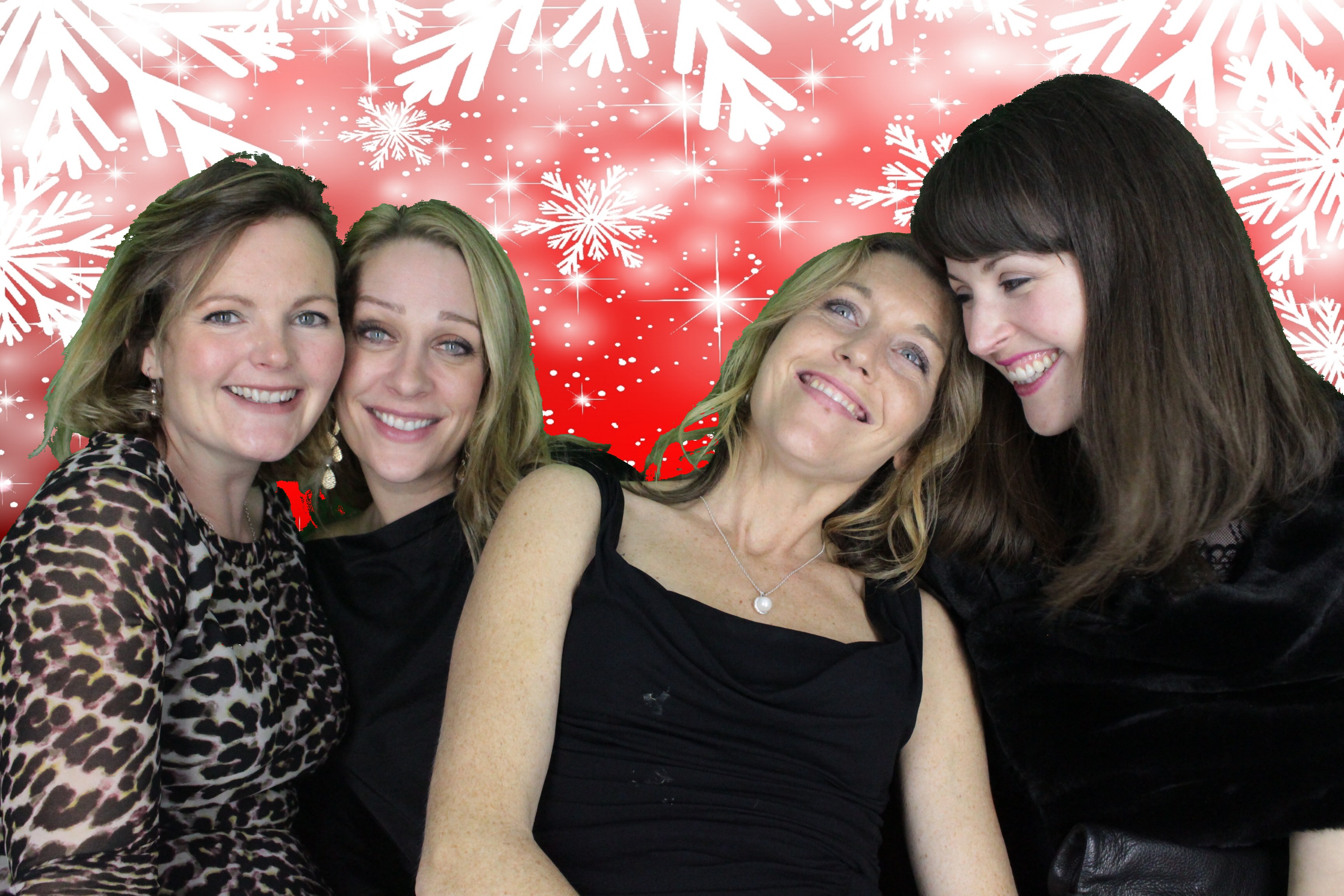 Upavon Officers' Mess Christmas Party | View more photos from the event at gallery.myphotoboothexperience.co.uk/u/MyPhotoBoothExperienceLtd/Upavon-Officers-Mess-Christmas-Party